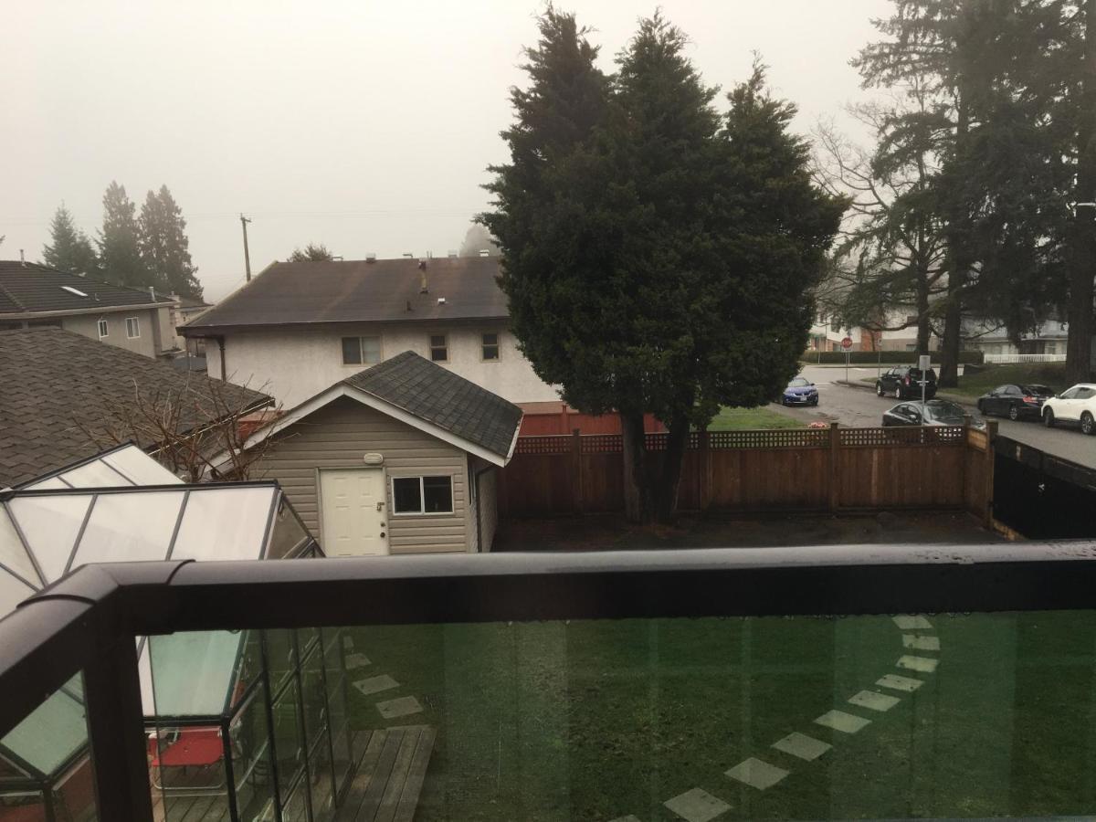Lisa'S Home Burnaby Exterior foto